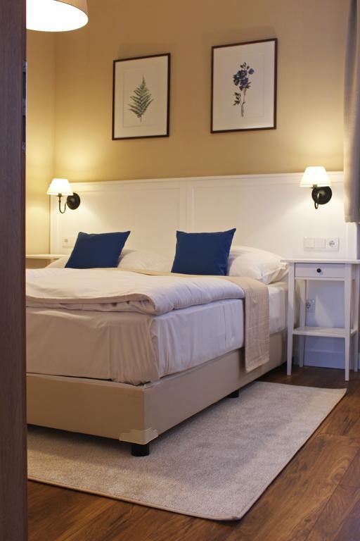 Erhardt Superior Rooms Sopron Exterior foto