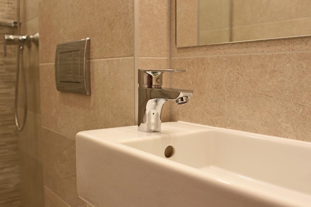 Erhardt Superior Rooms Sopron Exterior foto